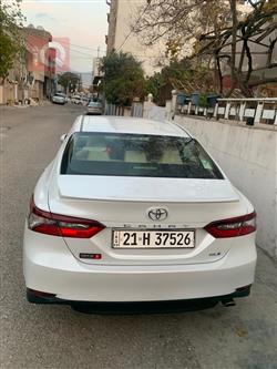 تۆیۆتا کامری